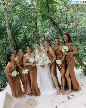 Vanessa Hudgens / VanessaHudgens nude photo #0161