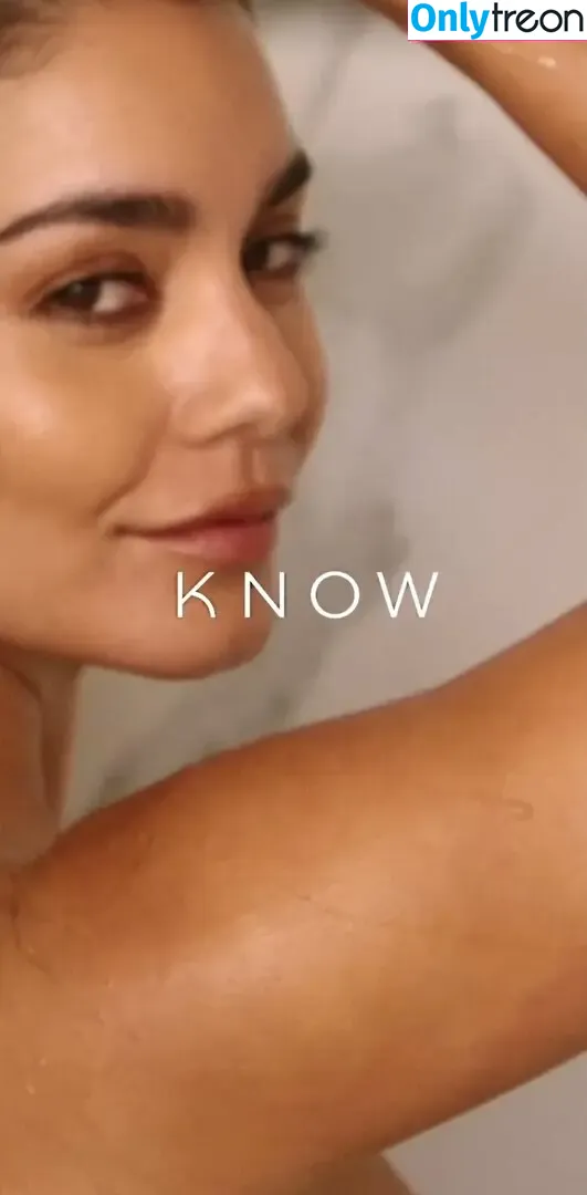 Vanessa Hudgens nude photo #0219 (VanessaHudgens)
