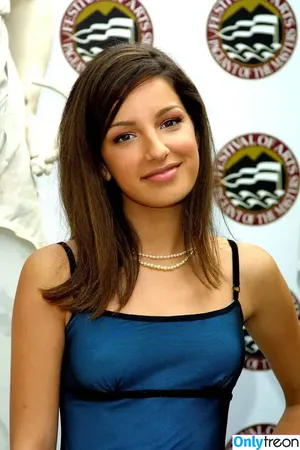 Vanessa Lengies / littlelengies nude photo #0179