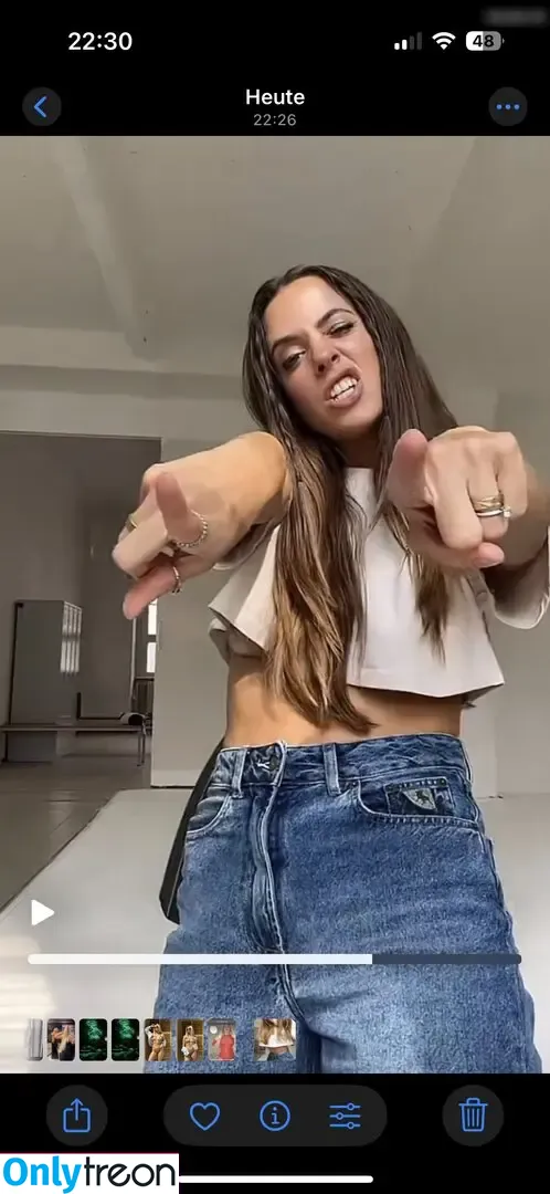 Vanessa Mai nude photo #1483 (vanessa.mai / vanessamai)