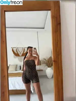 Vanessajolie / joliegonebad nude photo #0050