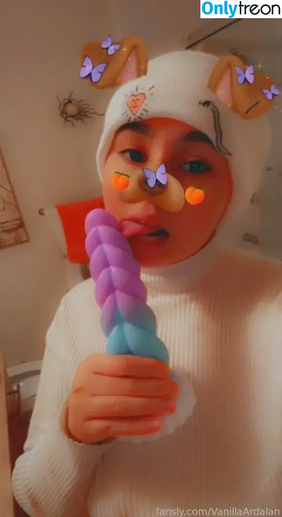 VanillaArdalan nude photo #0016 (VanillaArdalan)