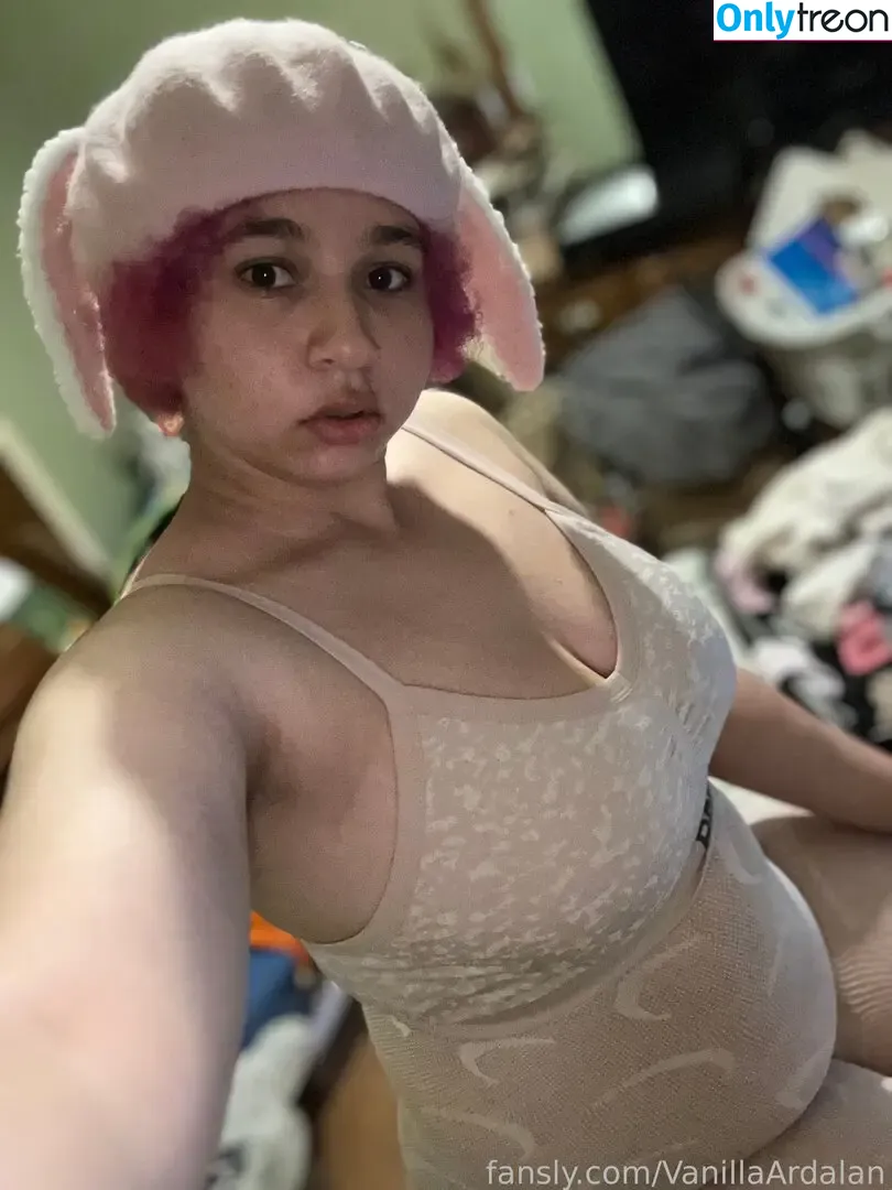 VanillaArdalan nude photo #0301 (VanillaArdalan)