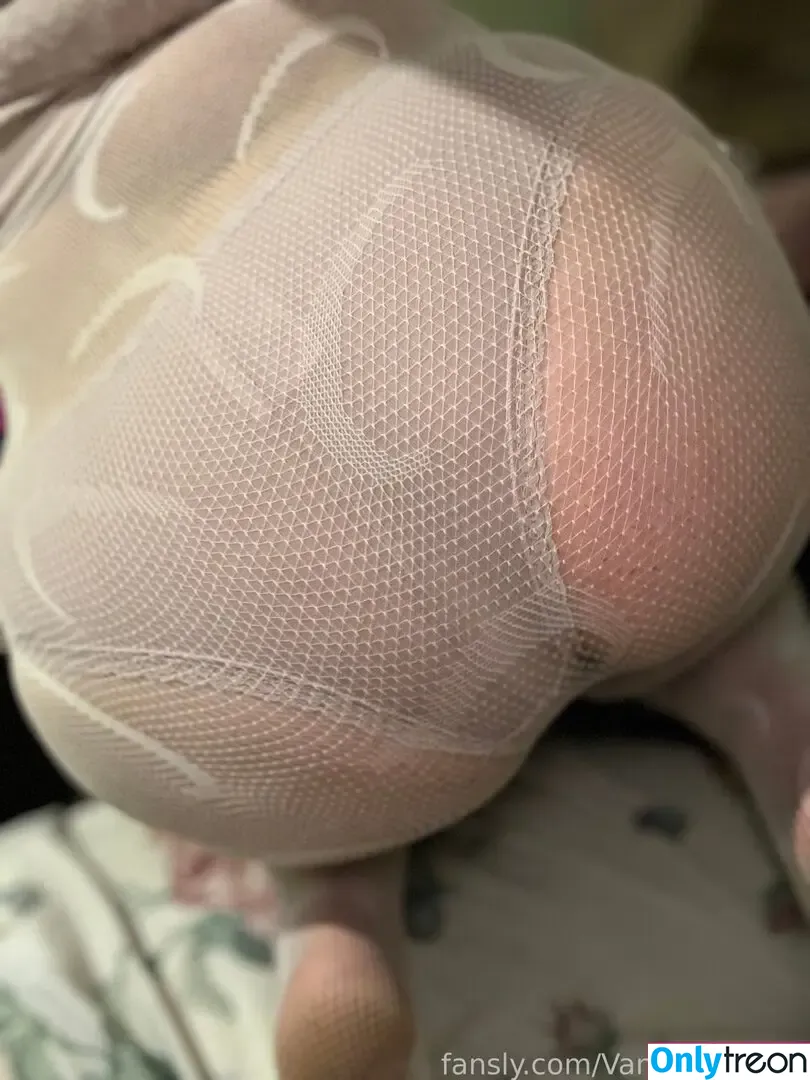 VanillaArdalan nude photo #0305 (VanillaArdalan)