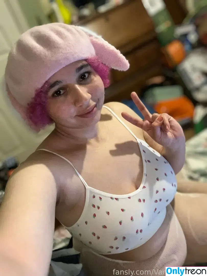 VanillaArdalan nude photo #0307 (VanillaArdalan)