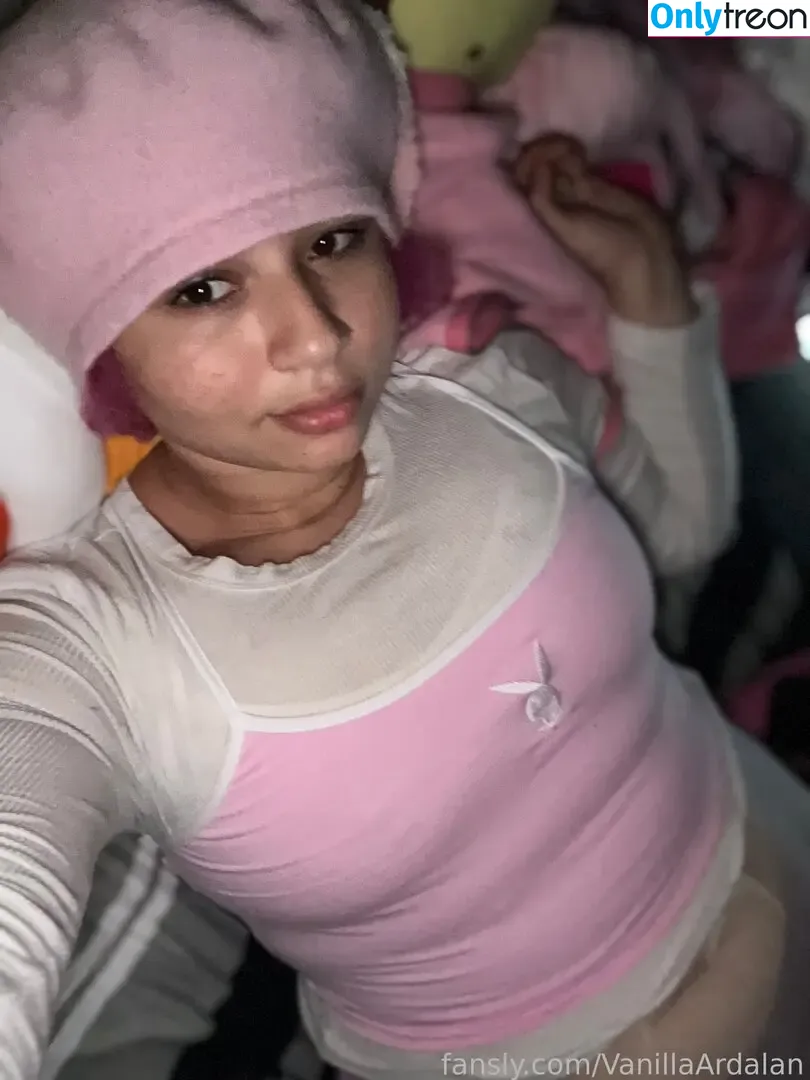 VanillaArdalan nude photo #0321 (VanillaArdalan)