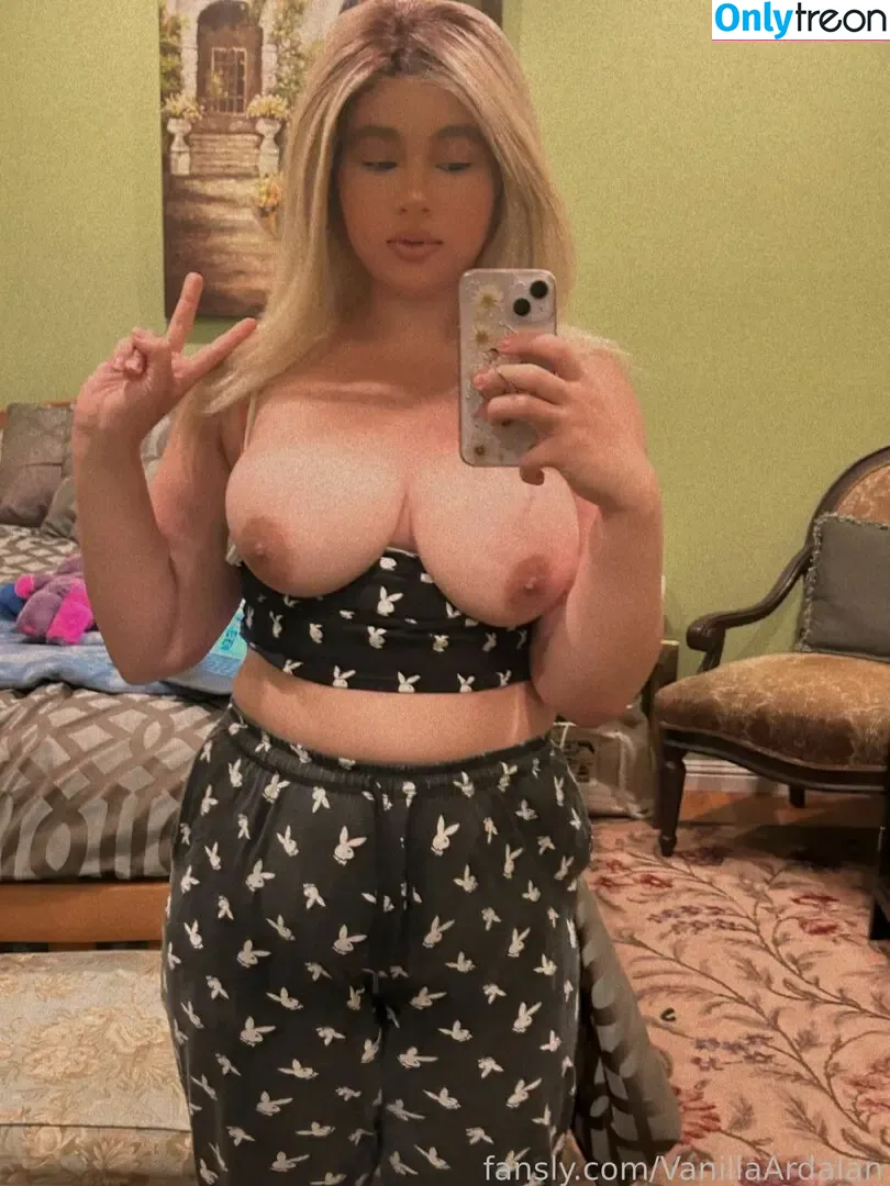 VanillaArdalan nude photo #0522 (VanillaArdalan)