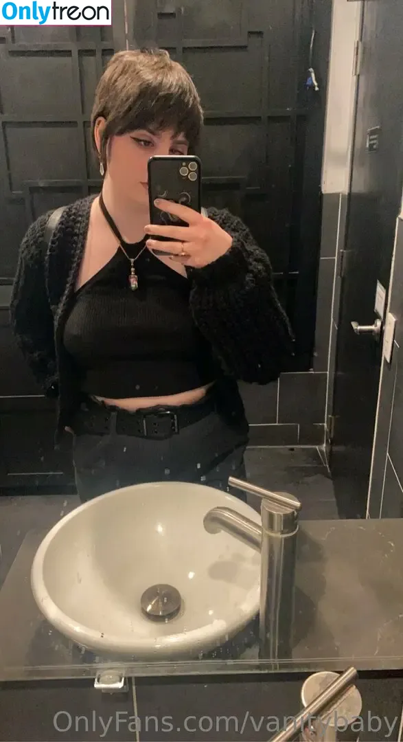 vanitybaby nude photo #0038 (vanityybabyy)