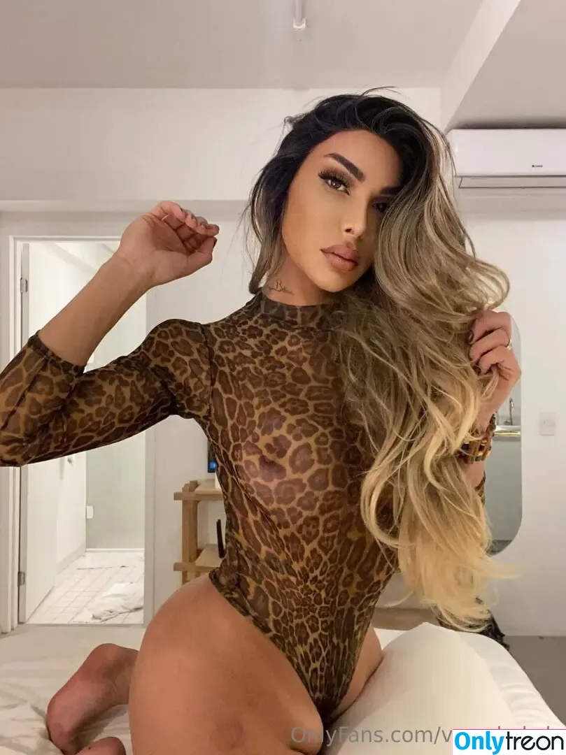 vazrebekah nude photo #0382 (vazrebeca)