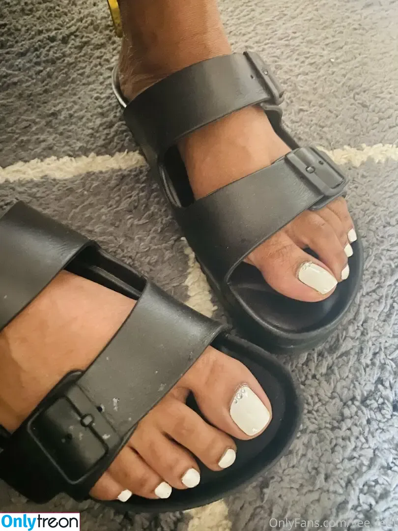 vee_feet nude photo #0021 (reel)