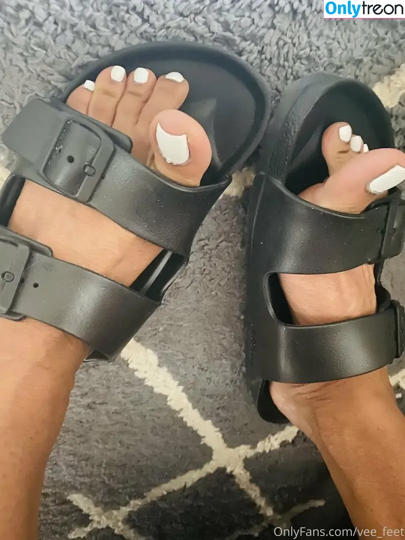 vee_feet nude photo #0022 (reel)