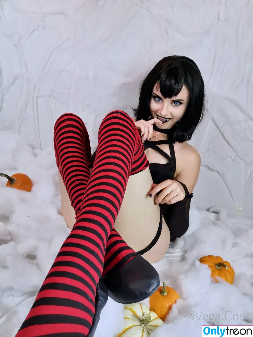 vega.cos nude photo #0102 (anyuser)
