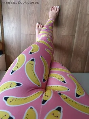 Vegan_footqueen / veganfootqueen nude photo #0062