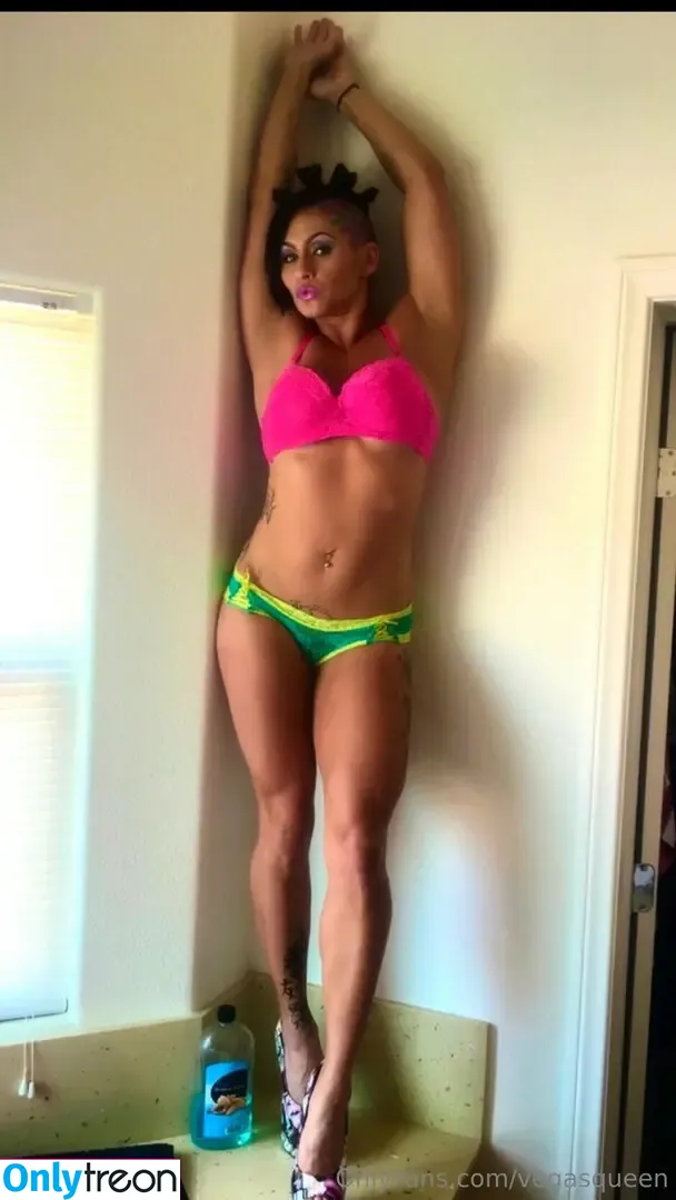 vegasqueen nude photo #0184 (vegasqueen)