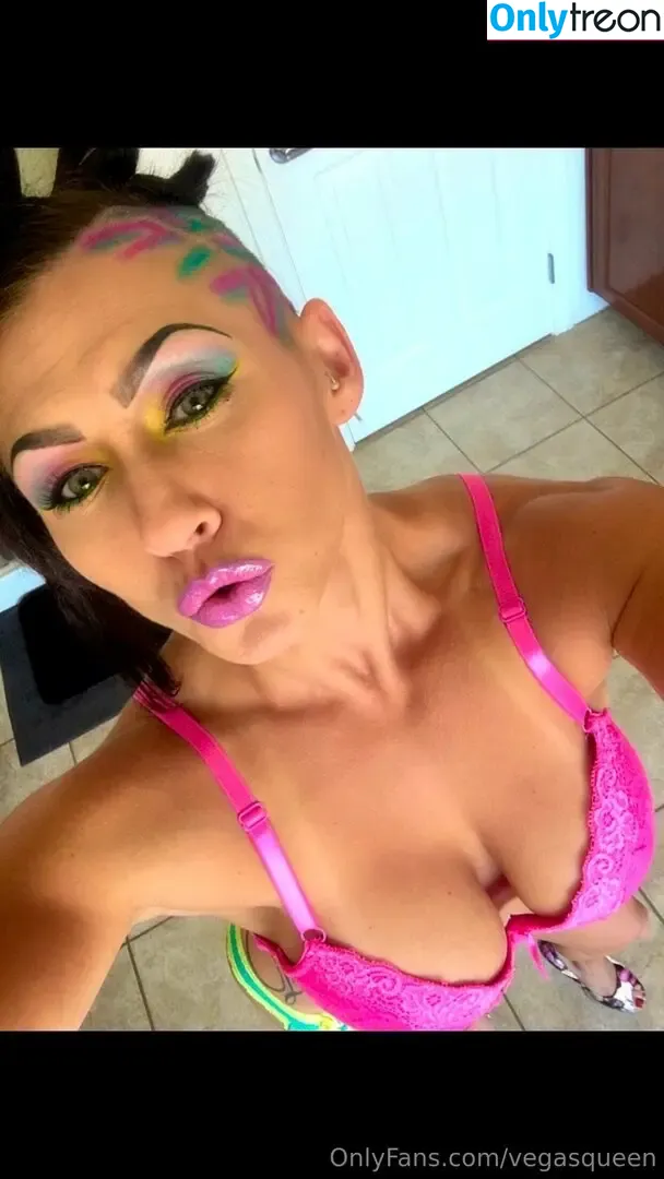vegasqueen nude photo #0186 (vegasqueen)