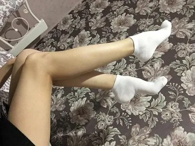 Velari Verbenko / velari / vellari_feet nude photo #0005
