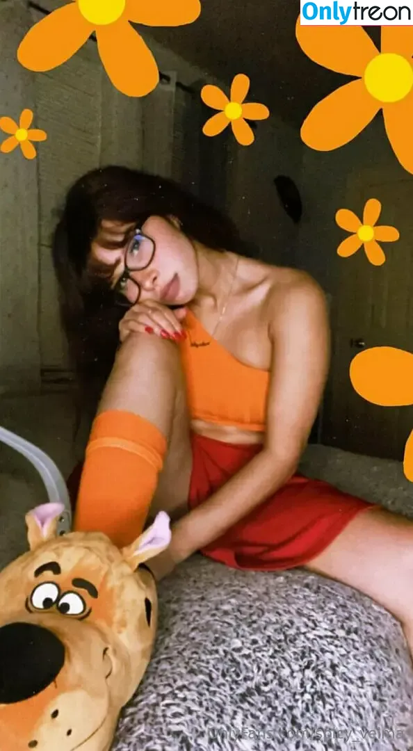 Velma & Daphne Cosplay nude photo #0114 (velmacosplayer)
