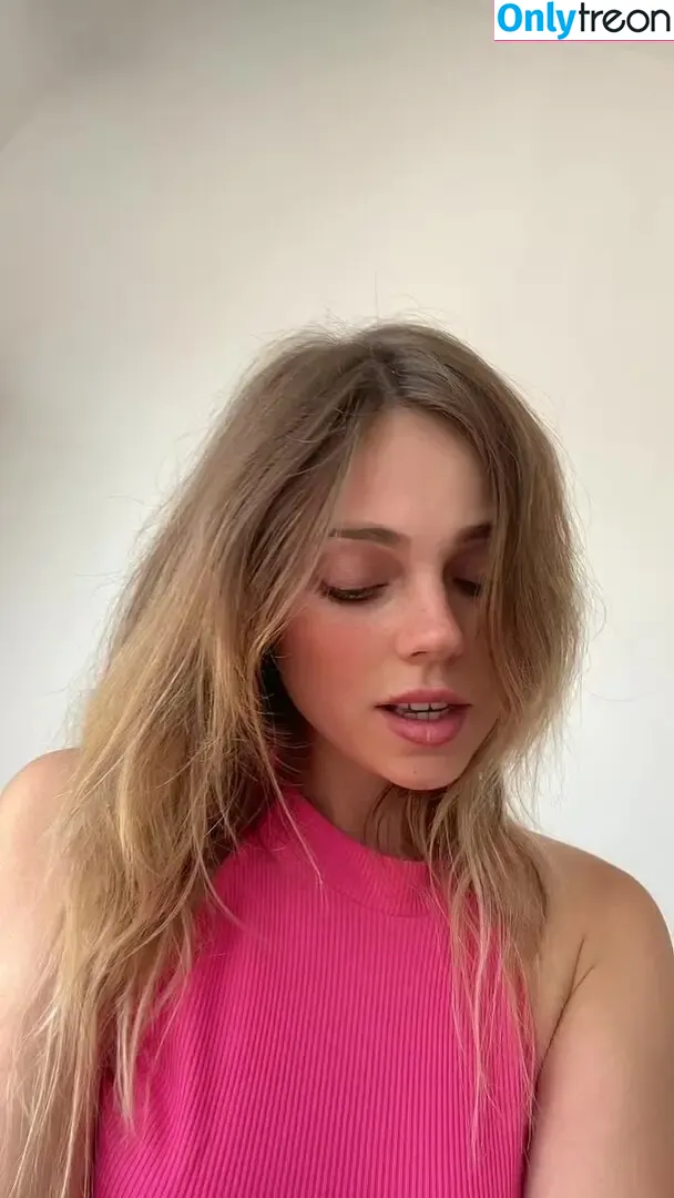 Velvet Tatti nude photo #0032 (VelvetTatti / violetcutiee)