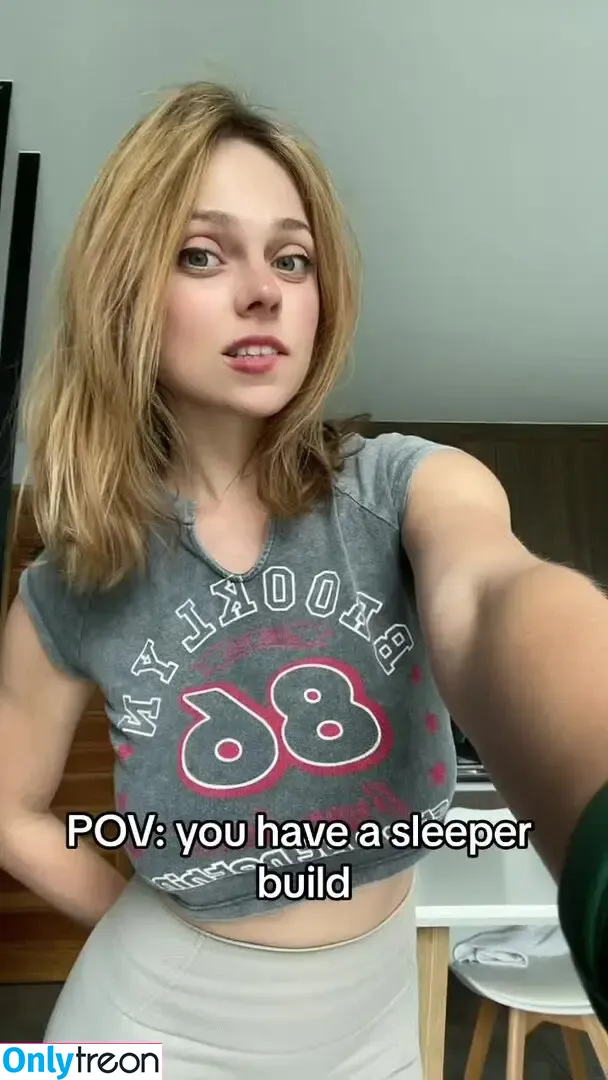 Velvet Tatti nude photo #0054 (VelvetTatti / violetcutiee)