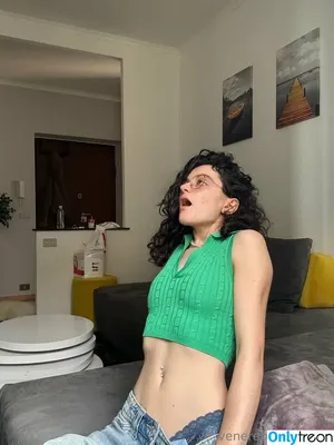 Venere Battisti / claudiasuracee_ / venere_battisti nude photo #0054