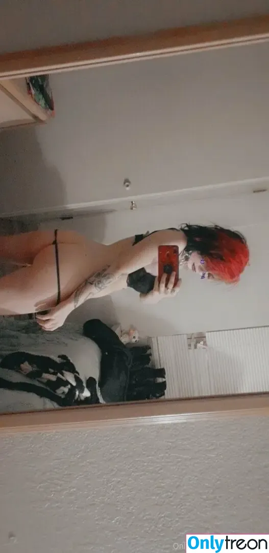 venomroseexotic nude photo #0083 (djbobbymac)