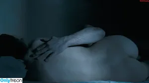 Vera Farmiga / verafarmiga nude photo #0131