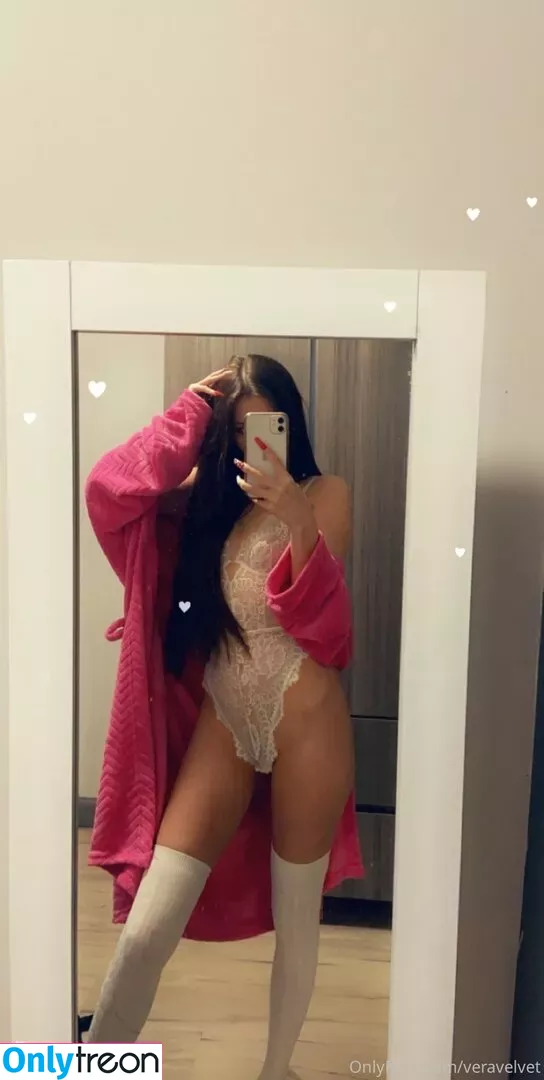 Vera Velvet nude photo #0021 (veravelvet / veravelvetcb / veravelvetig)