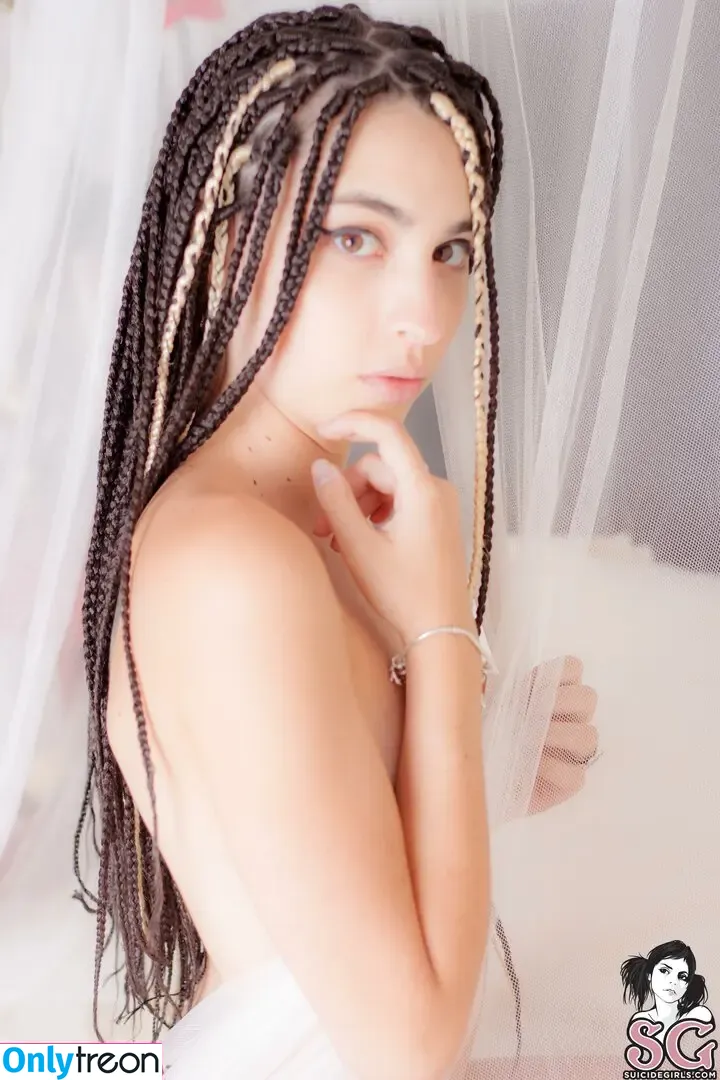 Vermilion nude photo #0050 (vermilionchicago / vermilionvixenfree)