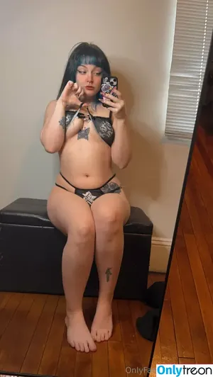 vexhex / vexhex.co nude photo #0007