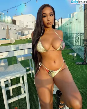  nude photo #0002