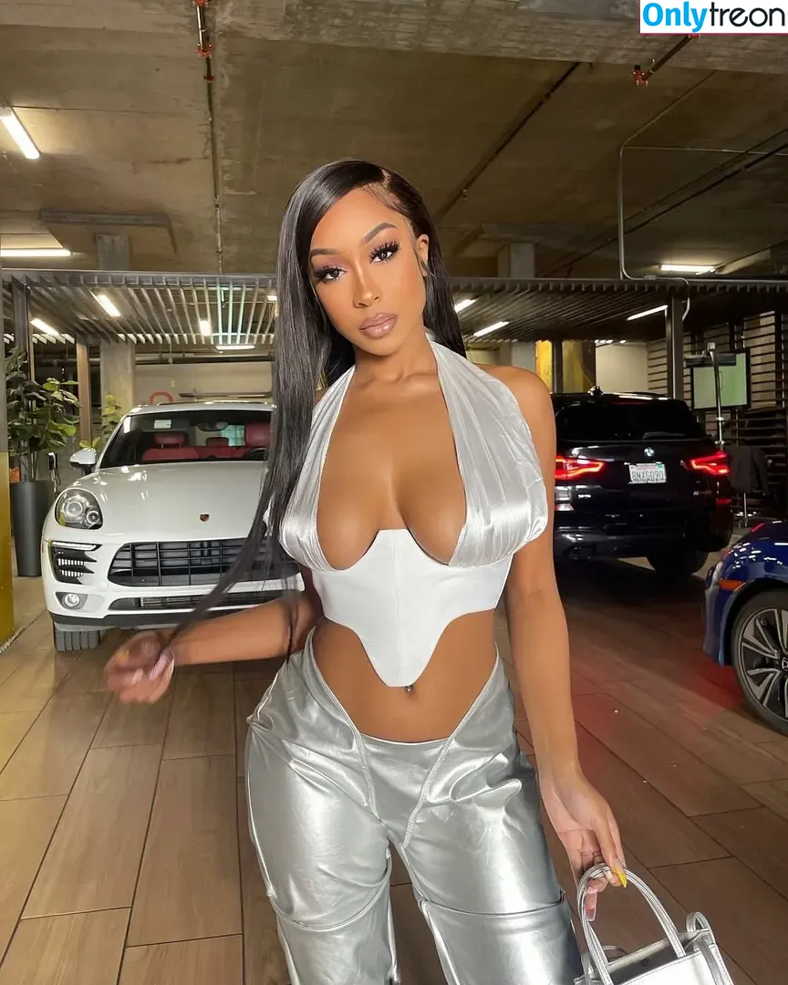 viandradunn nude photo #0012 (viandradunn)
