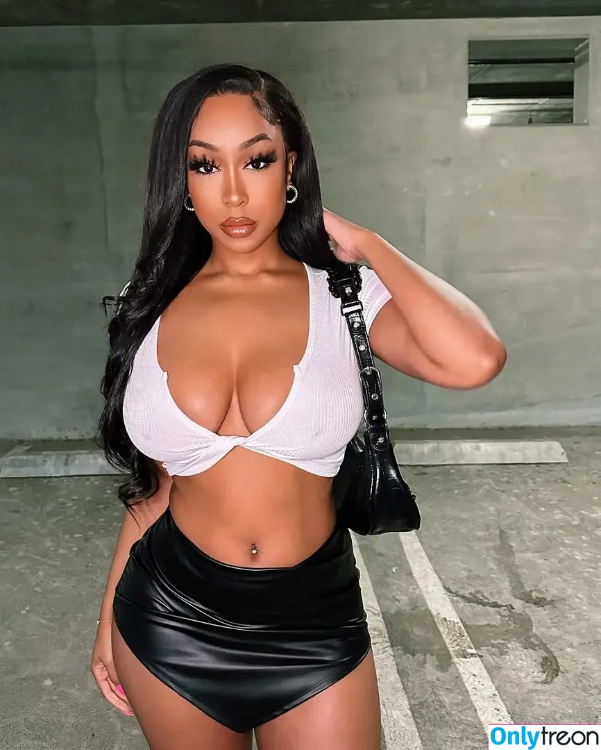 viandradunn nude photo #0036 (viandradunn)