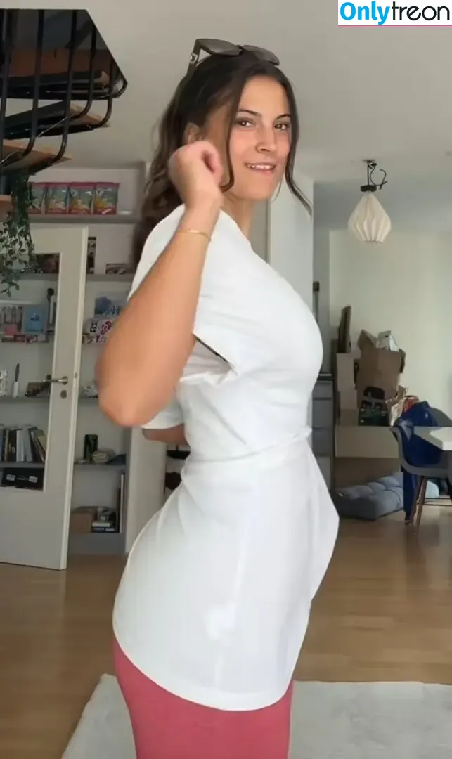 Vici nude photo #0274 (Vicic7 / vinnie.vidi.vici / vxcix)
