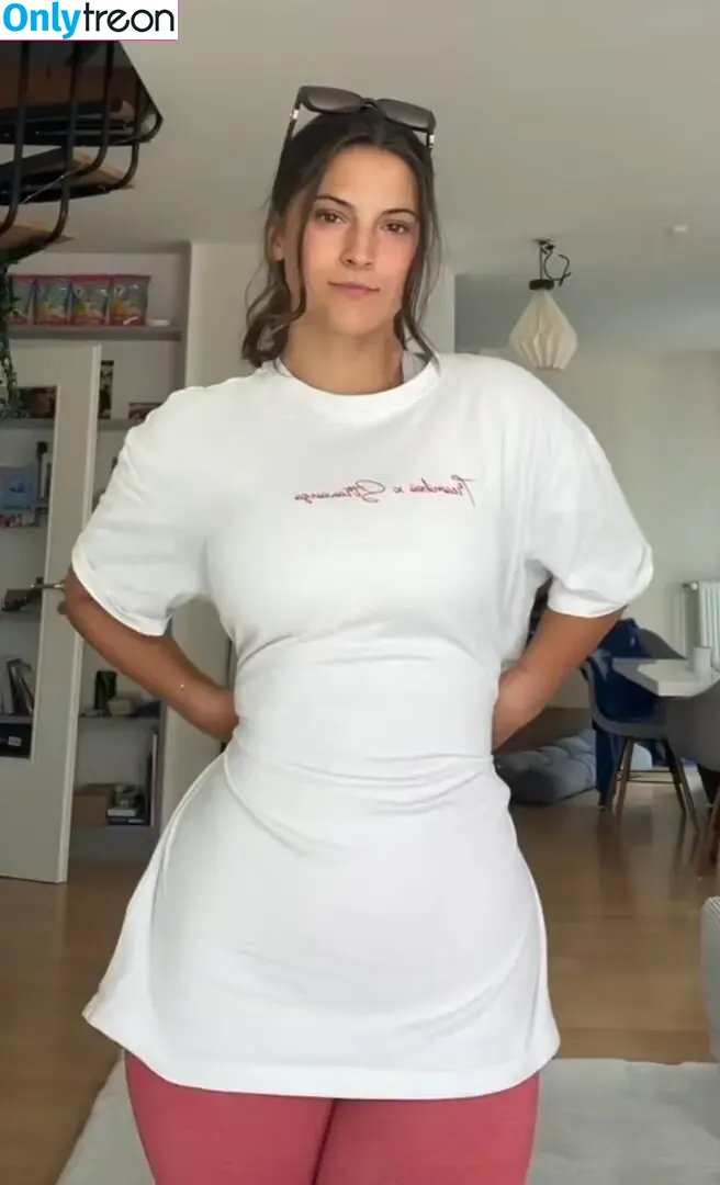 Vici nude photo #0275 (Vicic7 / vinnie.vidi.vici / vxcix)