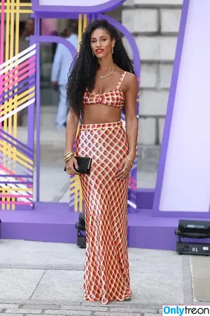 Vick Hope / vicknhope nude photo #0356