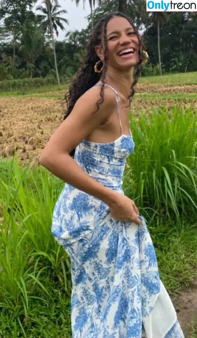 Vick Hope nude photo #0101 (vicknhope / vicsantos669)