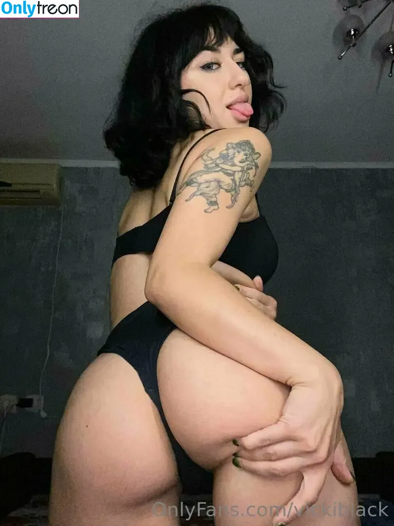 vickiblack nude photo #0021 (vickiblack)