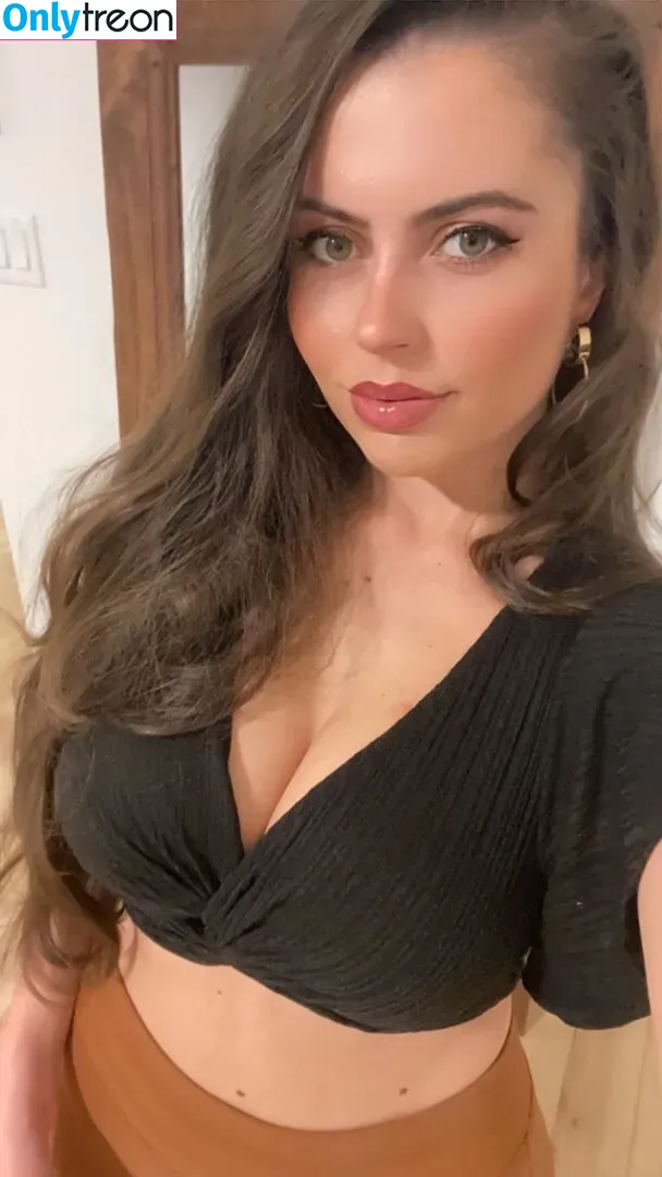 Victoria Boiadgieva nude photo #0057 (victoria / victoriabdg)