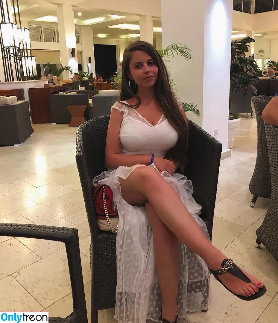 Victoria Boiadgieva nude photo #0191 (victoria / victoriabdg)