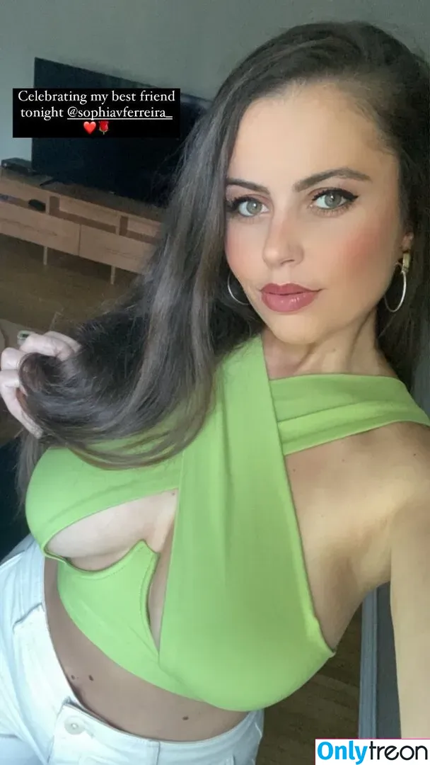Victoria Boiadgieva nude photo #0216 (victoria / victoriabdg)