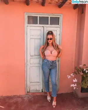 Victoria Hearn / victoriahearn nude photo #0002
