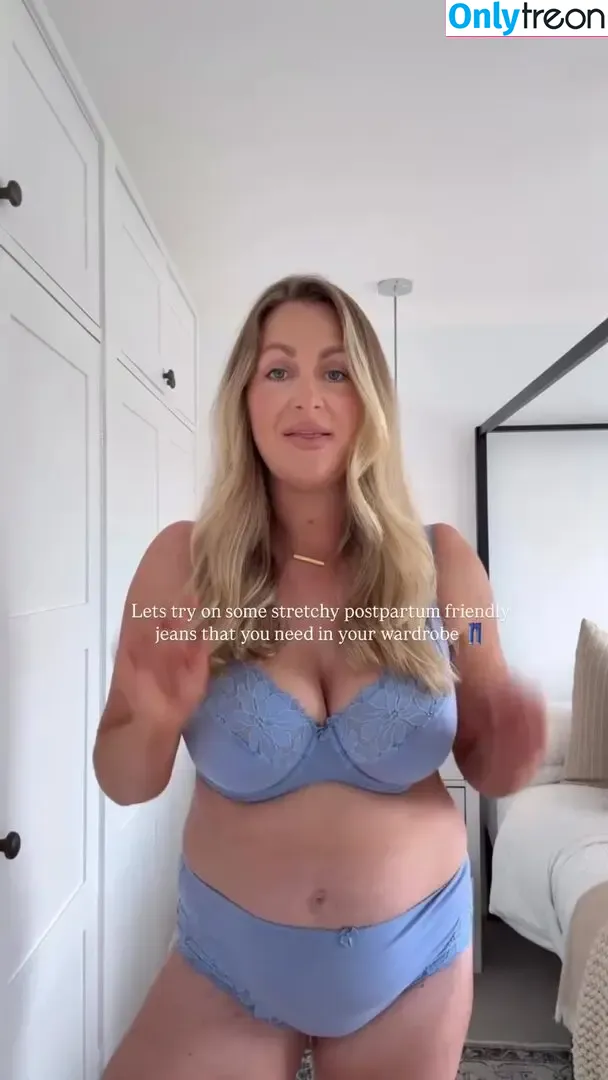 Victoria Hearn nude photo #0065 (victoriahearn)