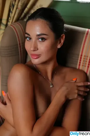 Victoria Mur / ariastaroffcial / ariastarofficial nude photo #0120