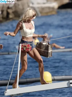 Victoria Silvstedt / vicsilvstedt / victoriasilvstedt nude photo #0380