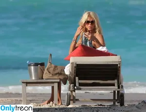 Victoria Silvstedt / vicsilvstedt / victoriasilvstedt nude photo #0662