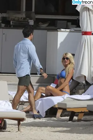 Victoria Silvstedt / vicsilvstedt / victoriasilvstedt nude photo #0677