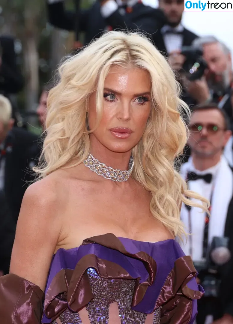 Victoria Silvstedt nude photo #0360 (vicsilvstedt / victoriasilvstedt)