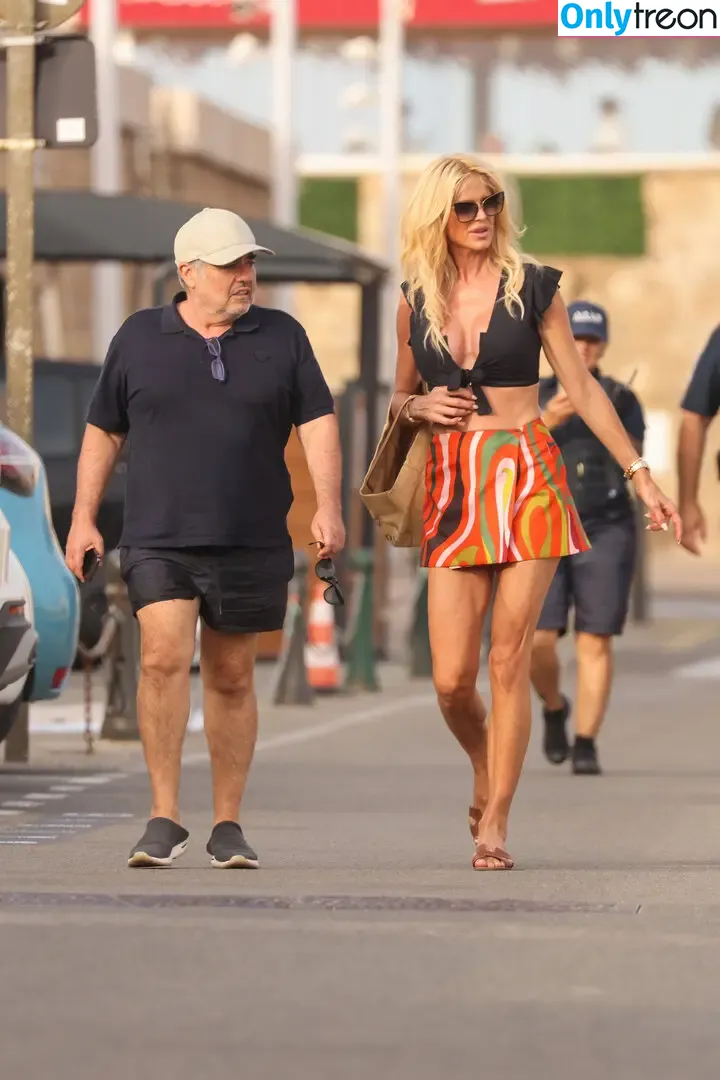 Victoria Silvstedt nude photo #0395 (vicsilvstedt / victoriasilvstedt)