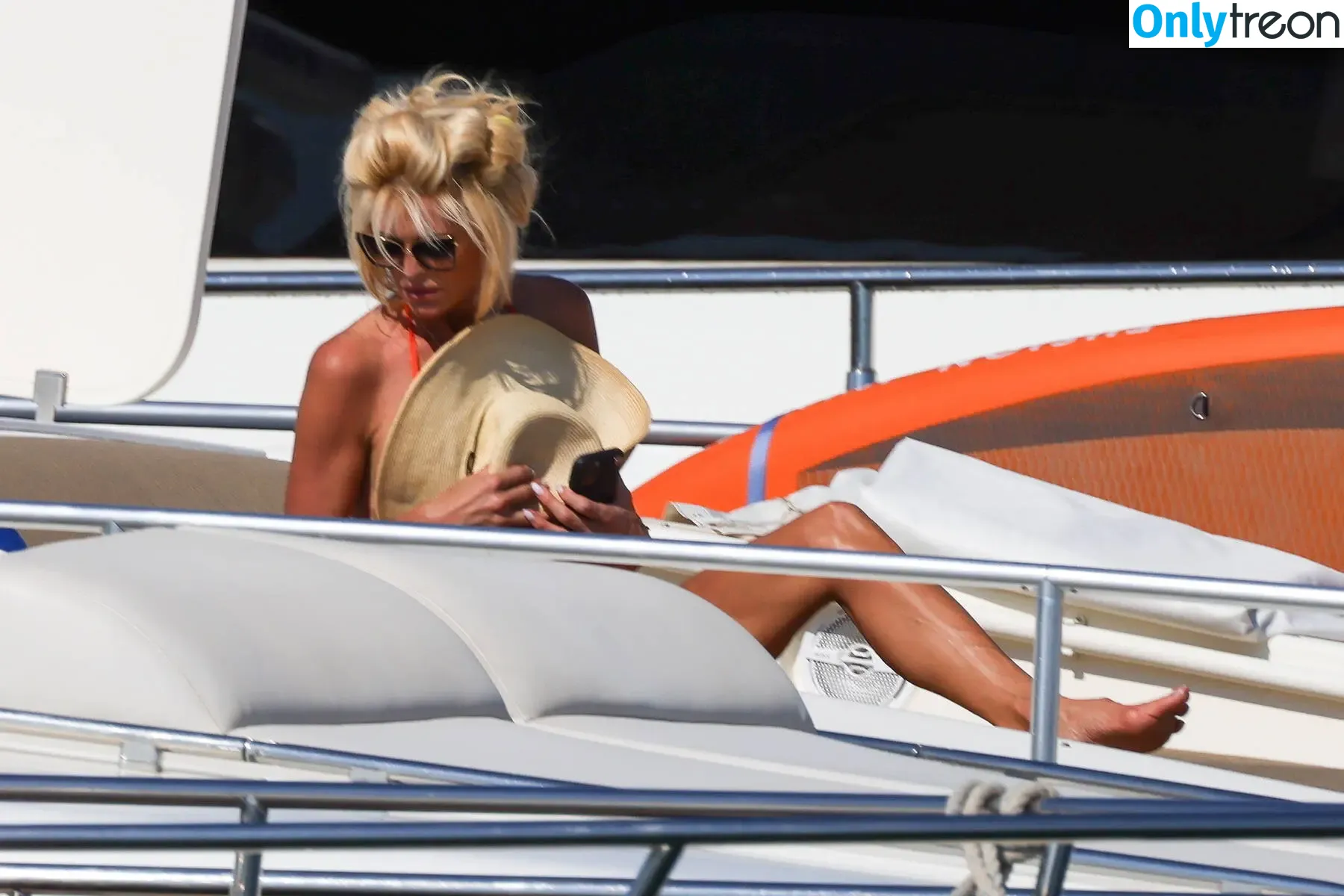 Victoria Silvstedt nude photo #0424 (vicsilvstedt / victoriasilvstedt)