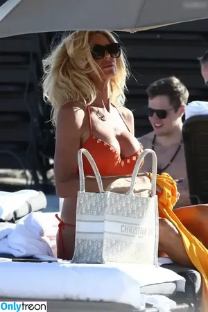 Victoria Silvstedt / vicsilvstedt / victoriasilvstedt nude photo #1107